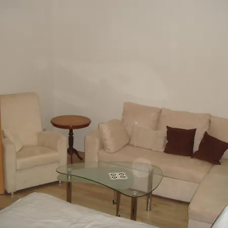 Otto Апартаменты *